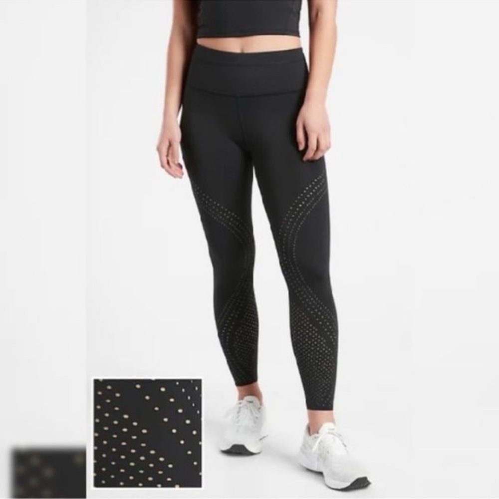 Athleta accelerate laser cut 7/8 tight‎